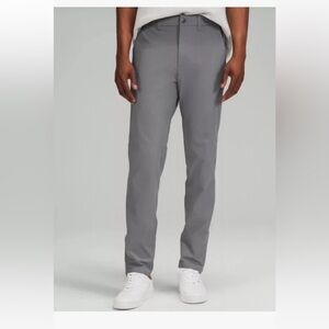 EUC Lululemon Men’s Commission Pant. Color Gray. Size 32 x 30 classic fit.